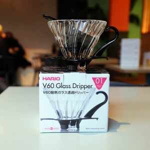 Hario - V60 Glass Dripper_lifestyle.048